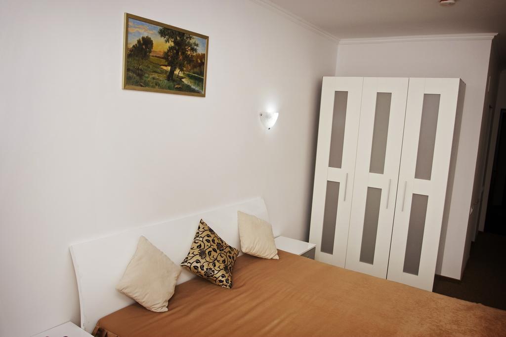 Rhc Royal Hotel Nagyvárad Szoba fotó